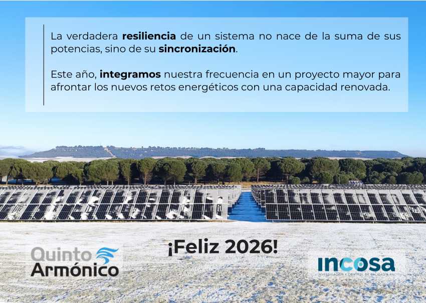 Paisaje de paneles solares nevados. Felicitación de Navidad de Quinto Armónico e Incosa.