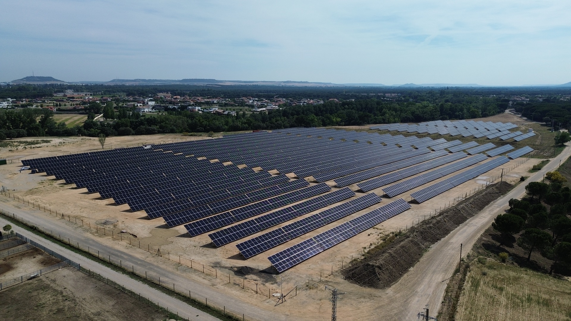Instalaciones solares fotovoltaicas conectadas a red de 3,569 MWp y 0,6 MWp en Boecillo (Valladolid)