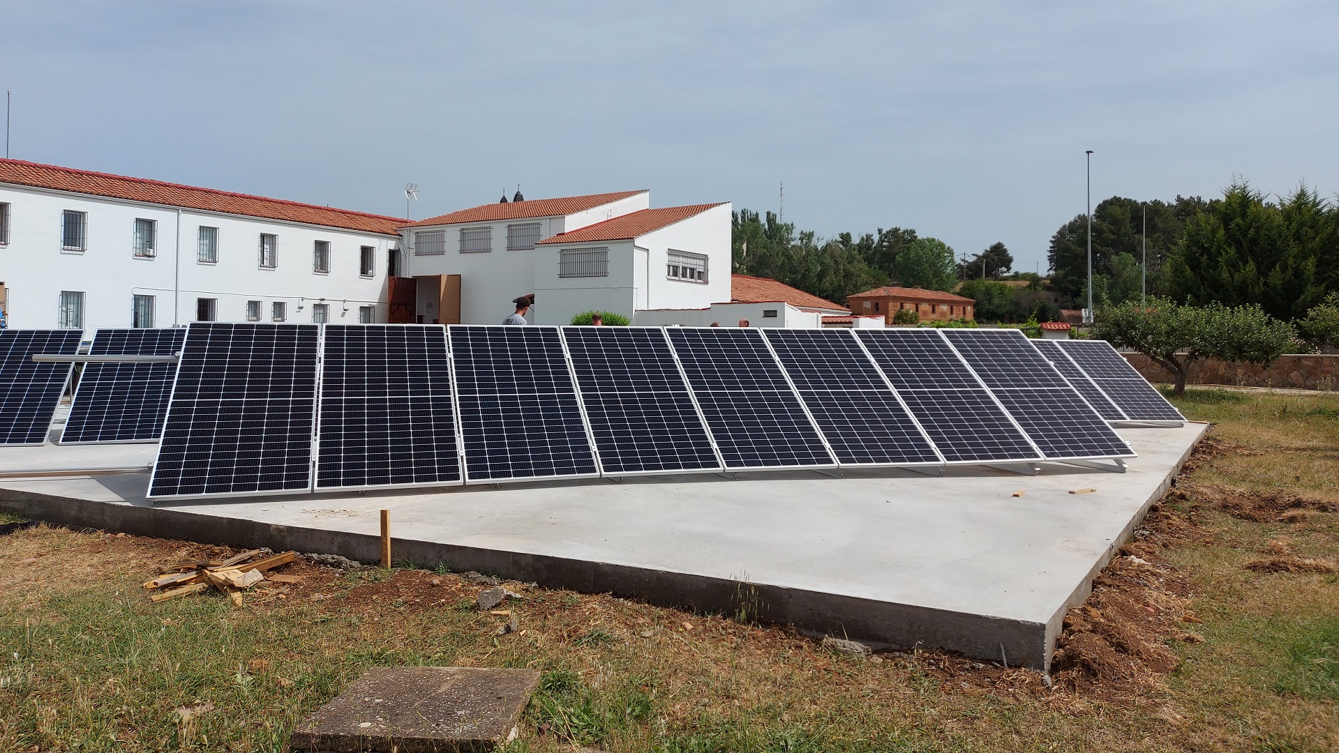 Instalación solar fotovoltaica para autoconsumo de 16,56 kWp en el Convento de las Carmelitas de León