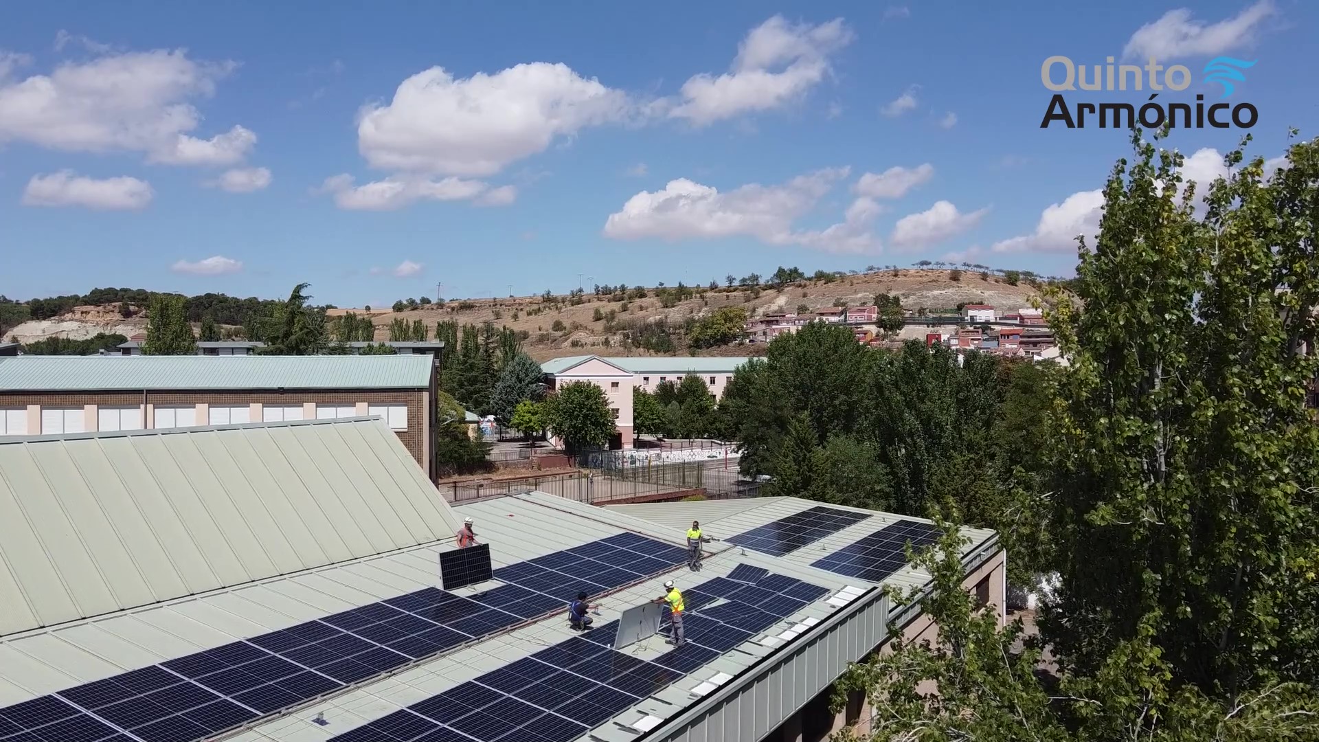 Instalación solar fotovoltaica de autoconsumo para el Instituto Politécnico Cristo Rey de Valladolid